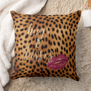 Coussin Girl Glam Cheetah Leopard Hugs & Kisses Lips