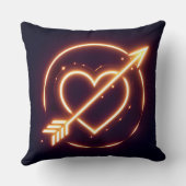 Coussin glowing image of a heart with cupid's arrow (Verso)