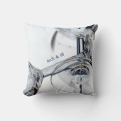 Coussin Gobelets de vin en cristal renversés (Recto)