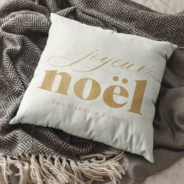 Coussin Gold burlap joyeux noël Personnalisé Nom Noël (Faux gold burlap joyeux noël Custom Name Christmas Throw Pillow)