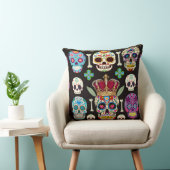 Coussin gothique - Crânes et os (Chaise)