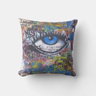 Coussin Graffiti bleu oeil diabolique