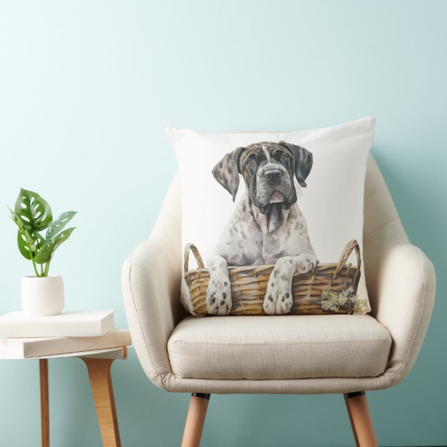 COUSSIN GRAND DANE TACHÉ APERÇU DANS LE PANIER À LINGE (Chaise)
