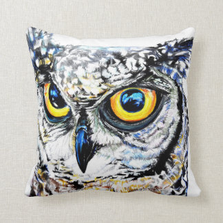 Coussin Grand hibou à cornes 41 x 41cm