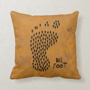 Coussin grand pied, sasquatatch, empreinte, skunk+ape, Jeu