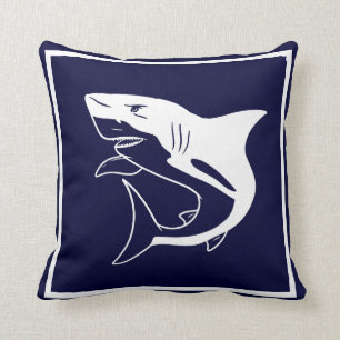 Coussin Grand requin blanc sur marine bleu marine marine