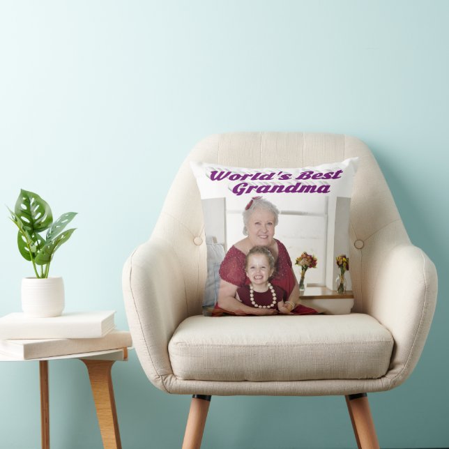 Coussin Grandma typographie violette photo (Chaise)