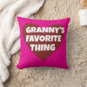 COUSSIN GRANNY'S FAVORITE THING (Couverture)