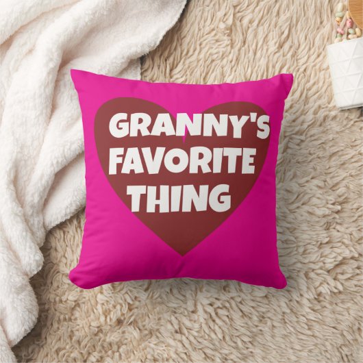 COUSSIN GRANNY'S FAVORITE THING (Couverture)