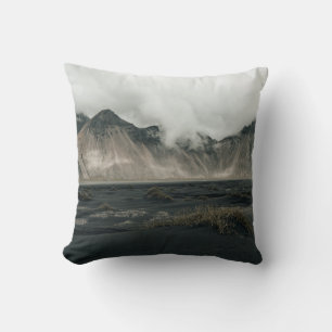 Coussin GRASSE Brown PRÈS DU CORPS D'EAU ET DE LA MONTAGNE