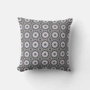 Coussin Gris argenté et fleurs de Lilac