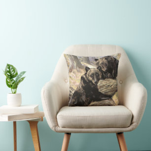 Coussin Grizzly Bears par CE Swan, Animaux de la Forêt Vin