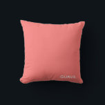 Coussin Guava pink color name<br><div class="desc">Le rose chaud des fruits de goyave.</div>
