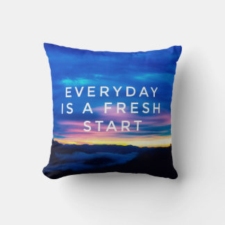 Coussin Guillemets motivants et inspirants - Tous les jour