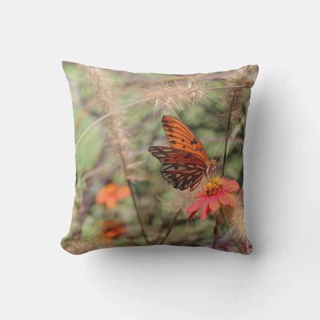 Coussin Gulf Fritillary sur Zinnia (Recto)