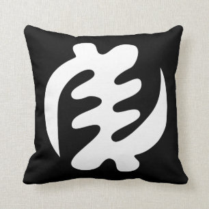 Coussin Gye Nyame   God is Supreme Adinkra