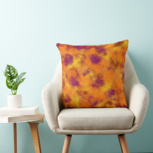 COUSSIN HALLOWEEN JAUNE ORANGE ROUGE ABSTRAIT
