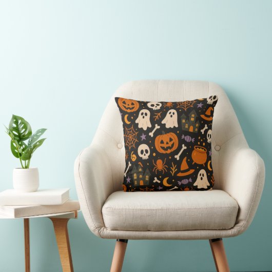 Coussin halloween pattern pillow (Chaise)
