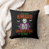 Coussin Halloween Spooktacular 80ème anniversaire Mariage (Couverture)