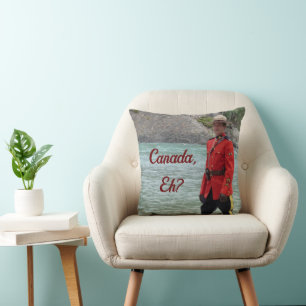 Coussin Happy Mountie Happy Canada Day Funny Photo
