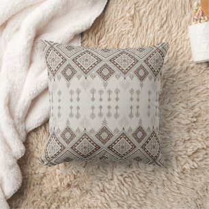 Coussin Harmonie Désertique – Tribal Géométrique Brun