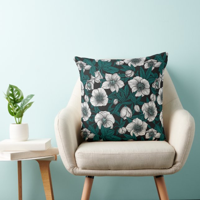 Coussin Hellebores blancs avec feuilles bleus (Chaise)
