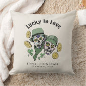 Coussin Heureux en amour Crânes de sucre irlandais Nouvell (Couverture)