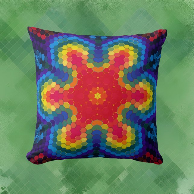 Coussin Hex Mandala rouge jaune et bleu (Créateur téléchargé)