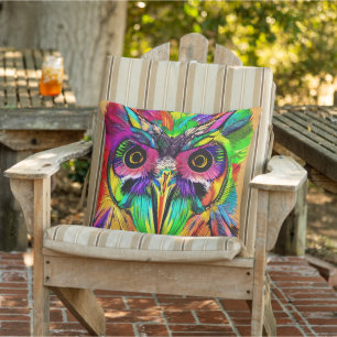 Coussin Hibou avec des plumes colorées Art IA ironique
