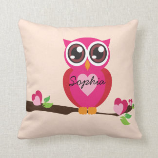 Coussin Hibou mignon d'amour avec le nom fait sur commande