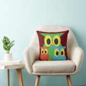 Coussin Hiboux verts, rouges et bleus (Chaise)