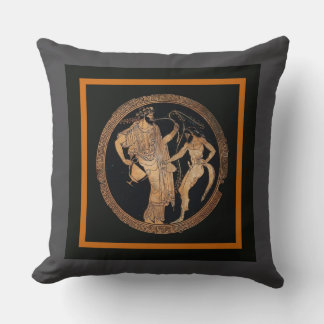 Coussin Home & Living > Home Décor > Pillows & Poufs > Thr