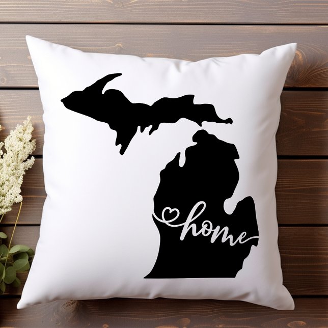 Coussin Home State Outline Heart Michigan (Créateur téléchargé)
