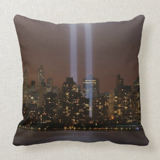 Coussin Hommage de World Trade Center dans la lumière à