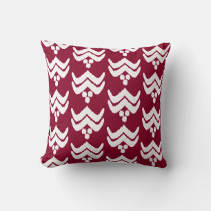 Coussin Ikat stylisé floral - bordeaux et blanc