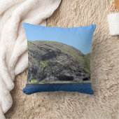 Coussin Illusion Fantastique de Dragon sur la Falaise d'Éc (Couverture)