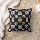 Coussin Illustrations de chouette mignonne sur fond noir (Couverture)