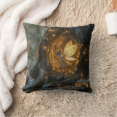 Coussin Image lunaire d'une fée dans le creux d'un arbre (Couverture)