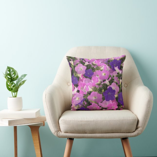 Coussin Image photo de fleurs de liseron roses et violette (Chaise)