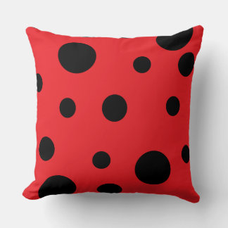 Coussin Impression animale coccinelle rouge et motif à poi