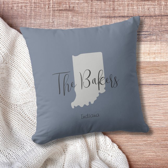 Coussin Indiana State Outline Nom de famille Pillow Pillow (Show pride for your state and personalize it!  "love makes this house a home in <your state>")