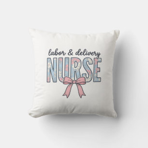 Coussin Infirmière en salle d'accouchement Chemise vintage