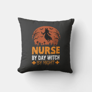 Coussin Infirmière Halloween de Jour Sorcière de Nuit