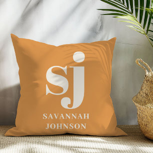 Coussin Initiales monogramme moutarde élégant