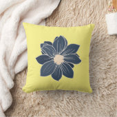 Coussin Jaune avec Fleur Bleue (Couverture)