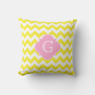 Coussin Jaune Blanc Chevron Rose Quatrefeuille Monogramme