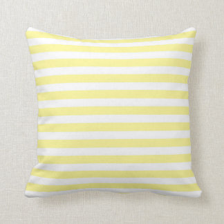 Coussin jaune pâle et blanc de rayures