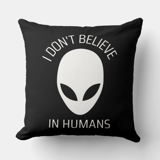 Coussin Je ne crois pas aux humains (Recto)