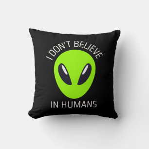 Coussin Je ne crois pas en l'humanité