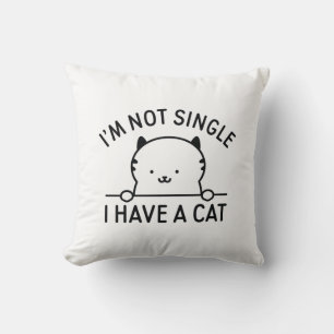 Coussin Je ne suis pas célibataire j'ai un chat